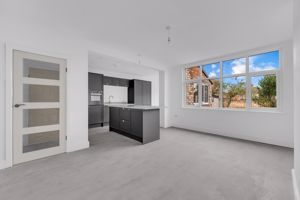 Photo 17- click for photo gallery